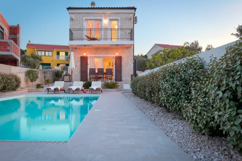 Villa Galleon with Pool Murter