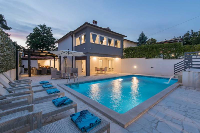 Villa Ravello with Pool in a small Buici village near Porec, Istria