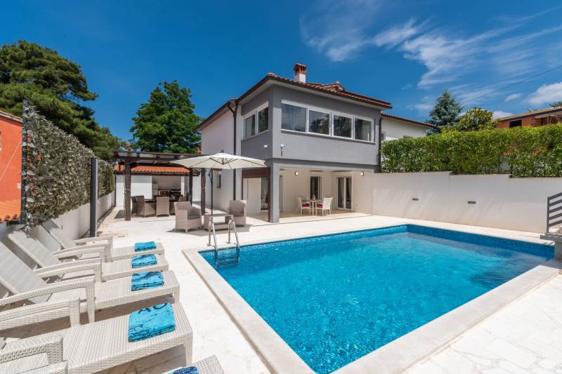 Villa Ravello with Pool Poreč