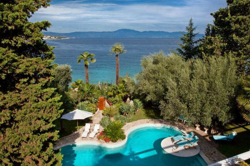 Beachfront Villa Eden with Pool Krk