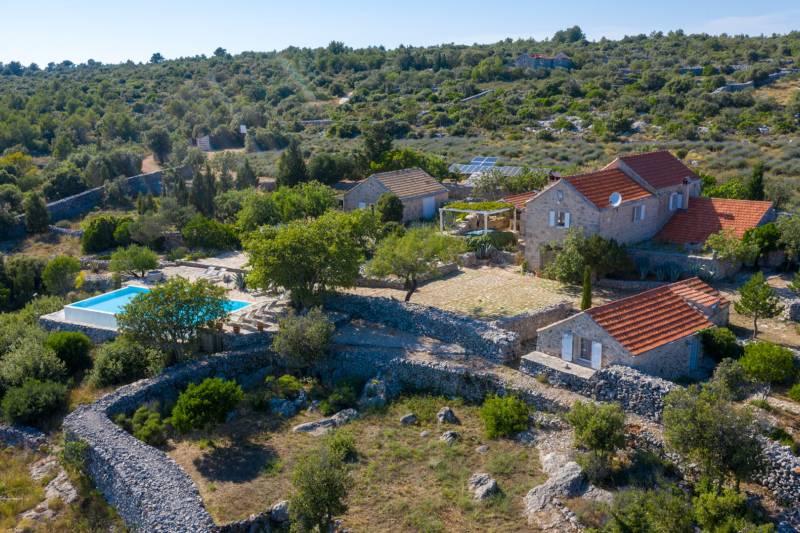 Country House Lavender with Pool Hvar