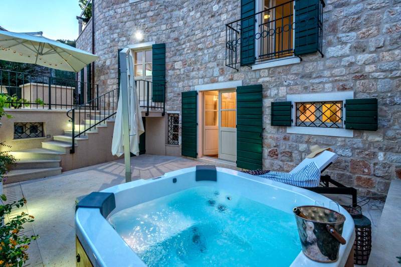 Villa Hvar Sun with Heated Pool Hvar