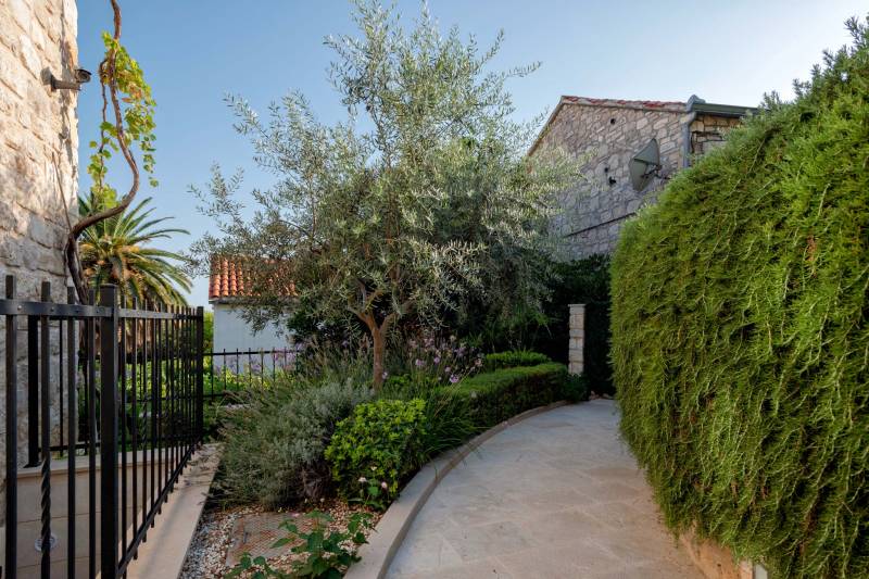 Villa Hvar Sun with Heated Pool Hvar