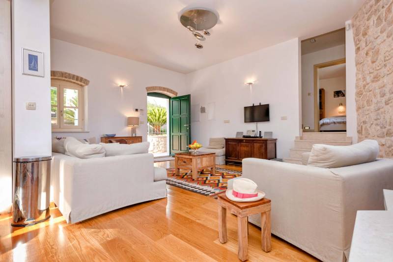 Villa Hvar Sun with Heated Pool Hvar