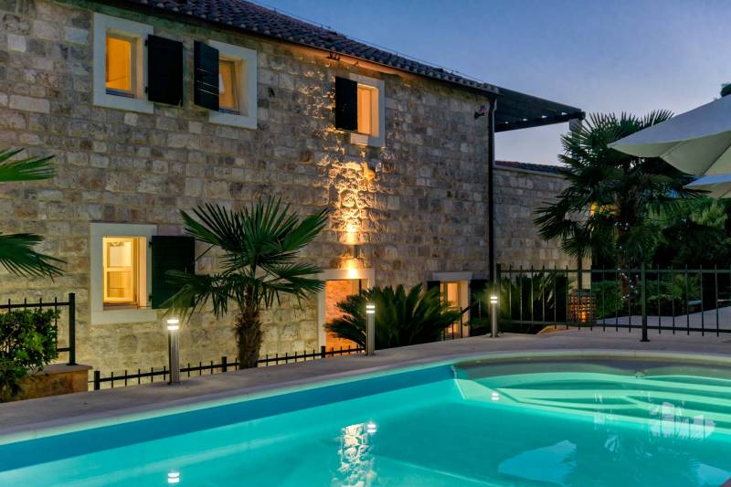 Villa Hvar Sun with Heated Pool Hvar