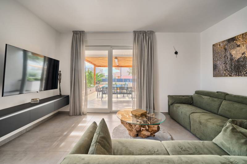 Apartment Liberty Living with Pool II Split