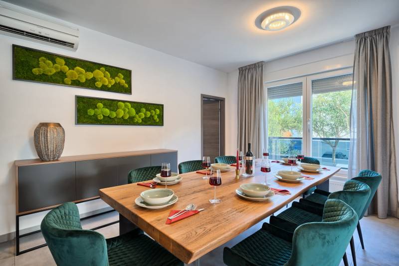 Apartment Liberty Living with Pool II Split