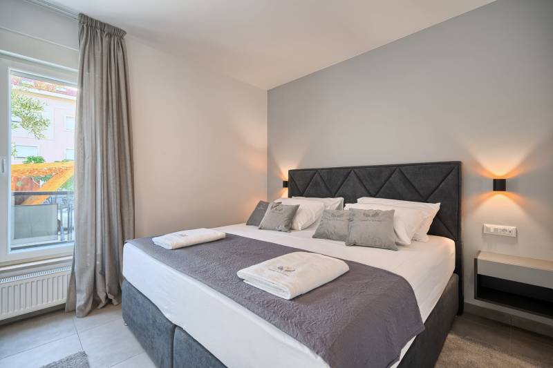 Apartment Liberty Living with Pool II Split