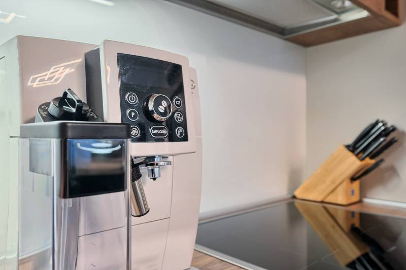 Apartment Liberty Living med Basseng III Split