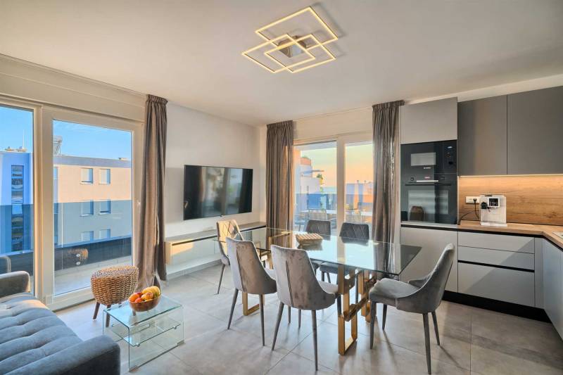 Apartment Liberty Living IV i Split, nær Znjan-stranden