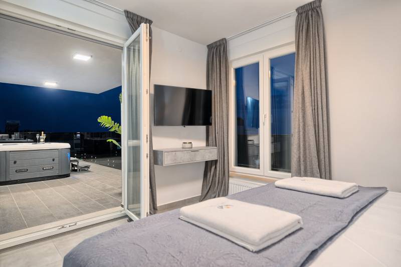 Penthouse Liberty Living s Bazenom Split