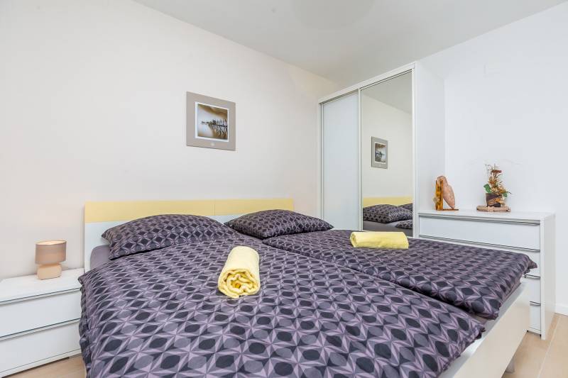 Villa Topaz mit beheiztem Pool Krk