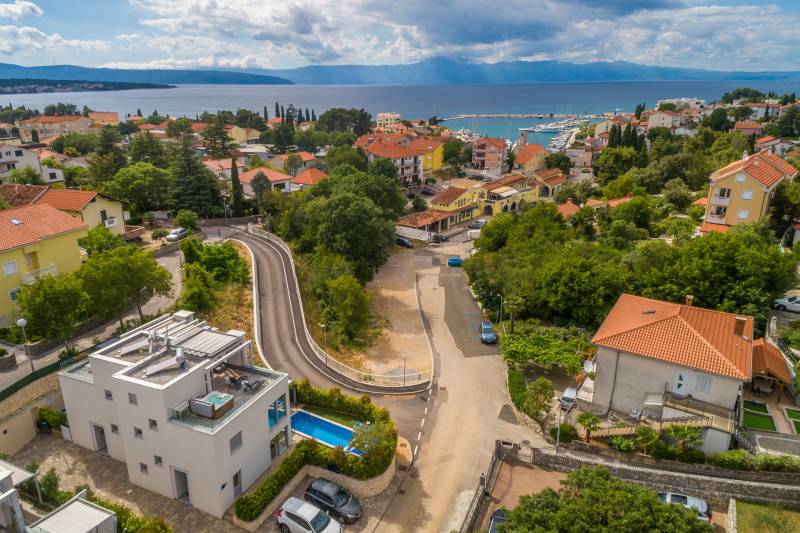 Villa Topaz mit beheiztem Pool Krk