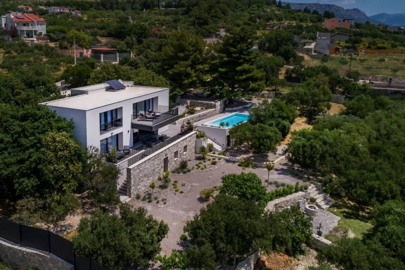 Villa Maremonte mit Pool Split