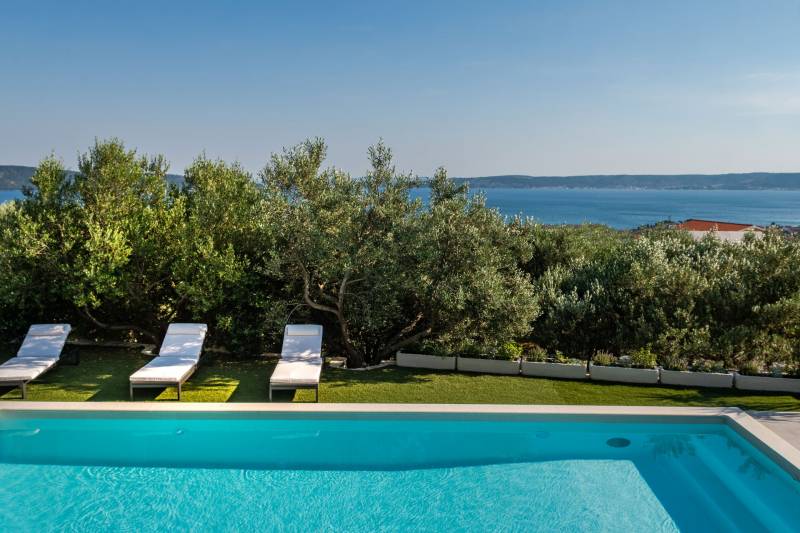 Villa Maremonte mit Pool Split