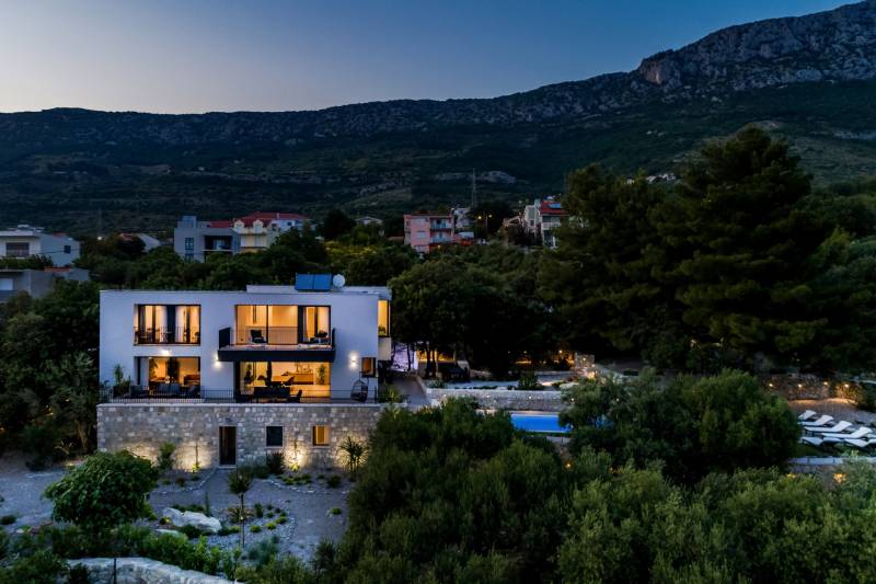 Villa Maremonte mit Pool Split