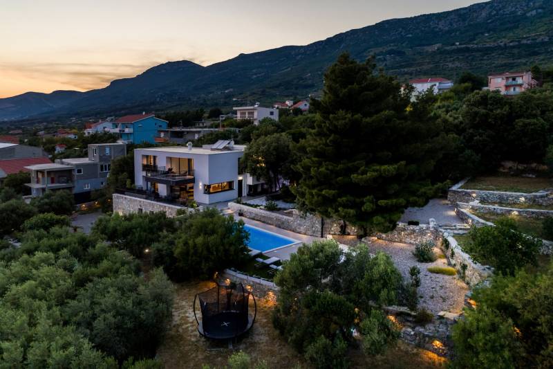 Villa Maremonte mit Pool Split