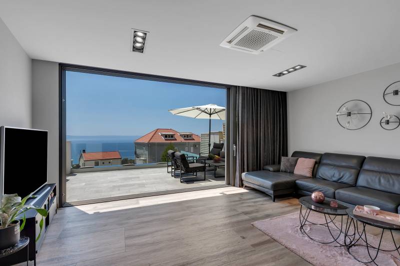 Villa Ninona mit beheiztem Pool II Makarska