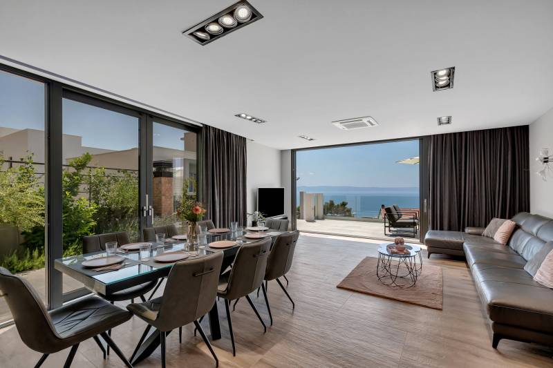 Villa Ninona mit beheiztem Pool II Makarska