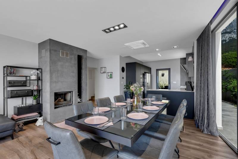 Villa Ninona mit beheiztem Pool II Makarska