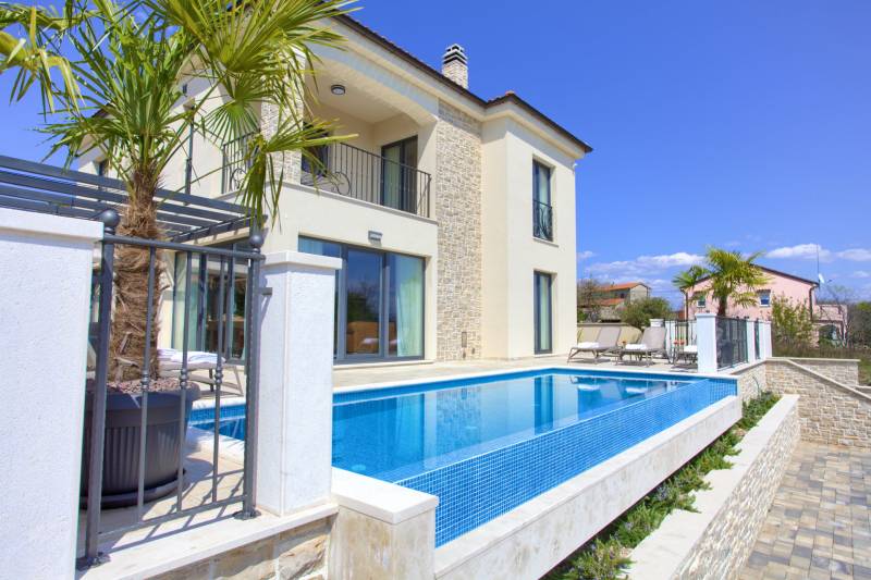 Villa Wisteria mit Pool Krk
