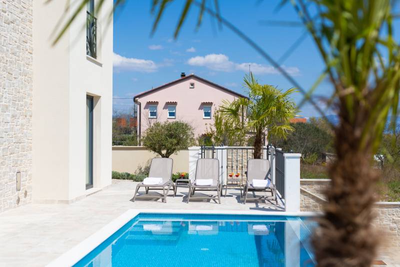Villa Wisteria mit Pool Krk