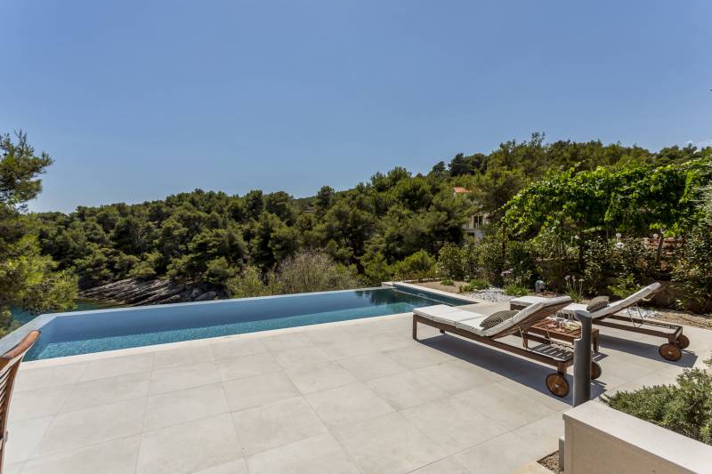 Villa Brazza mit Infinity Pool Brač