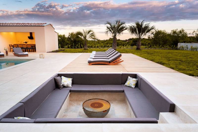 Luxury Villa Avior with Pool Pazin