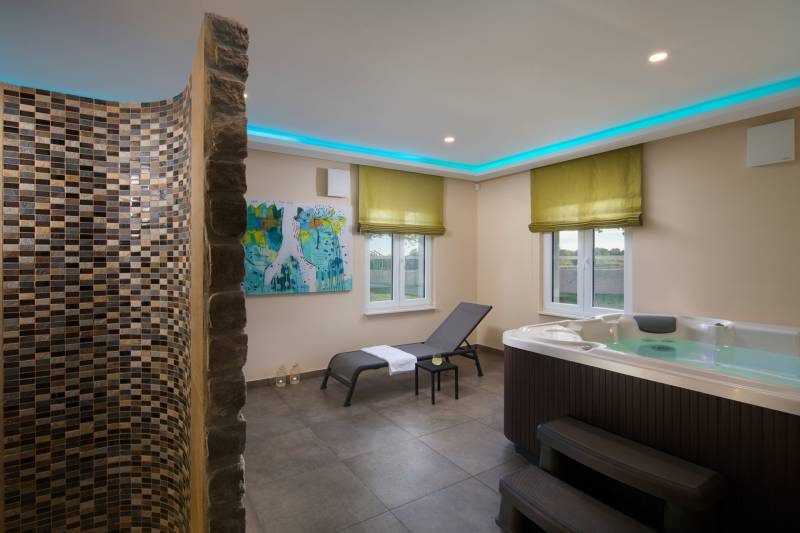 Villa Fairytale mit Pool Pula
