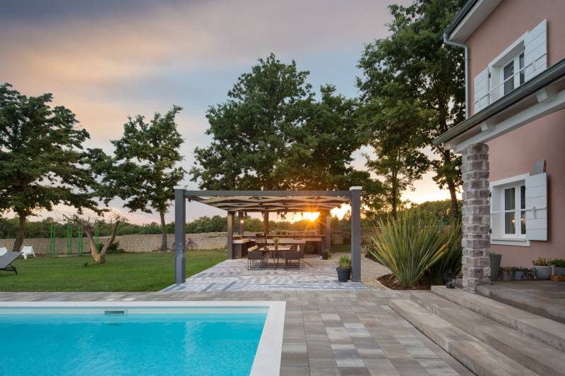 Villa Fairytale mit Pool Pula