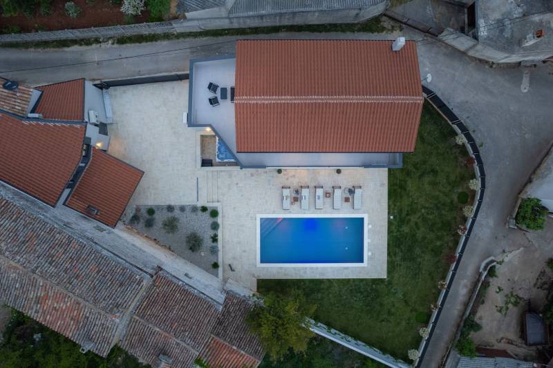 Vila Rosa Bianca s Bazenom Pula