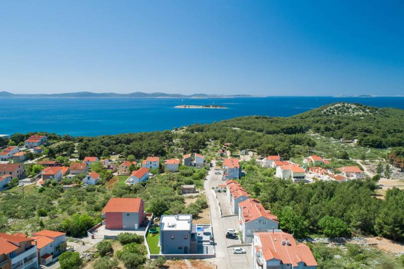 Villa Night Glow med Basseng Šibenik