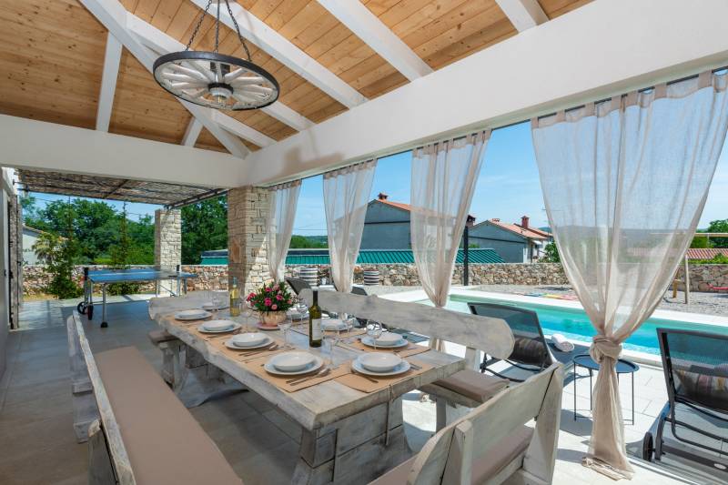 Villa Paloma Blanca with Pool Rabac