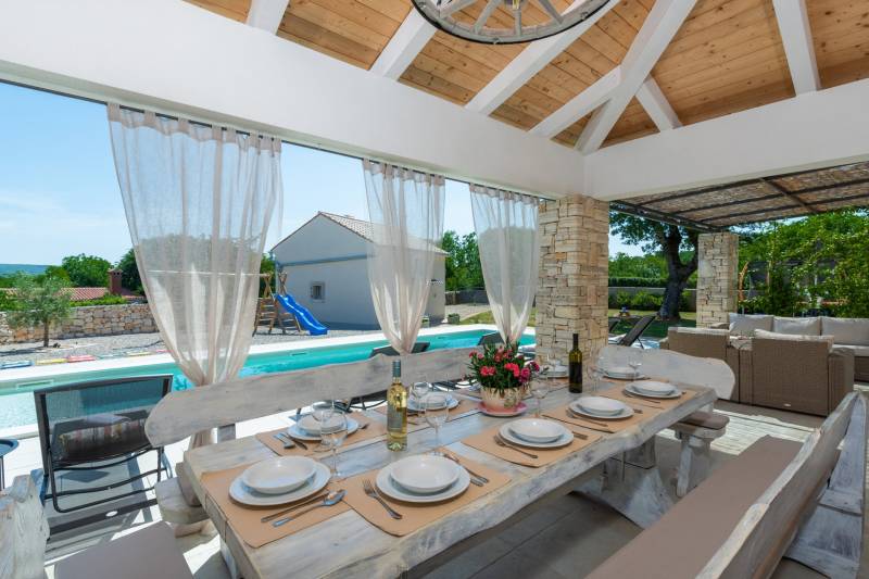 Villa Paloma Blanca with Pool Rabac