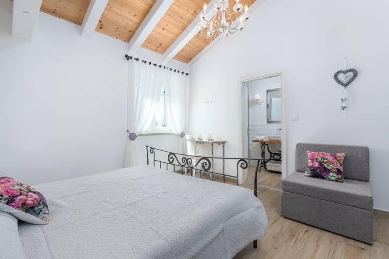 Villa Paloma Blanca with Pool Rabac