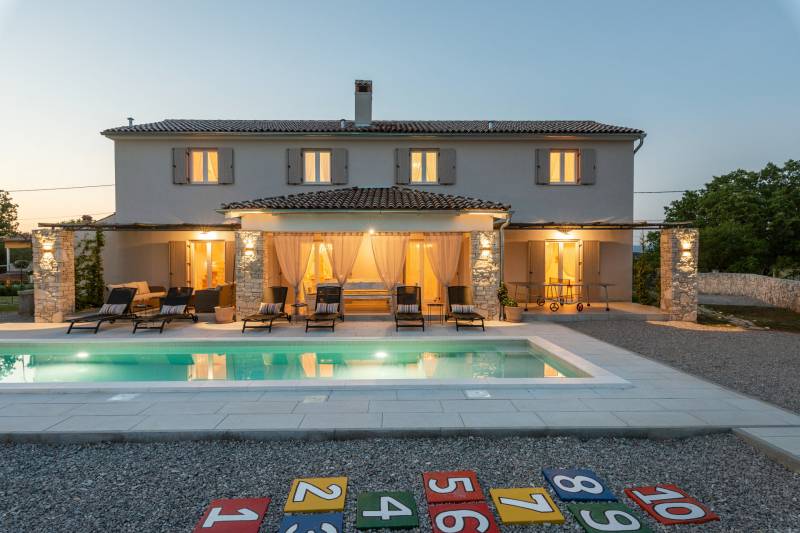 Villa Paloma Blanca with Pool Rabac