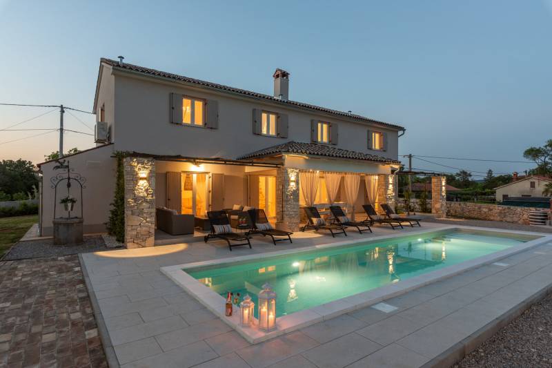 Villa Paloma Blanca with Pool Rabac