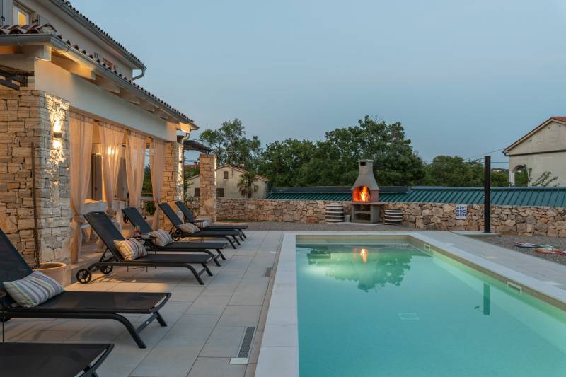 Villa Paloma Blanca with Pool Rabac