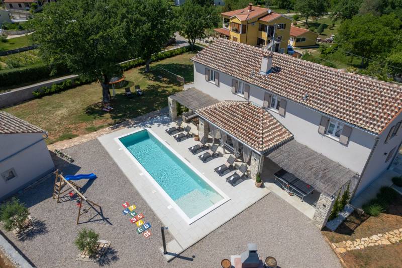 Villa Paloma Blanca with Pool Rabac