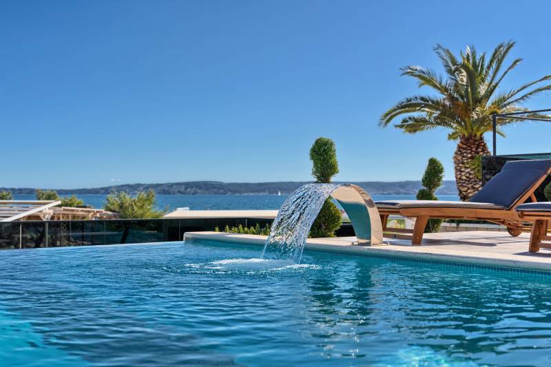 Luxusvilla Imperio mit Pool Split