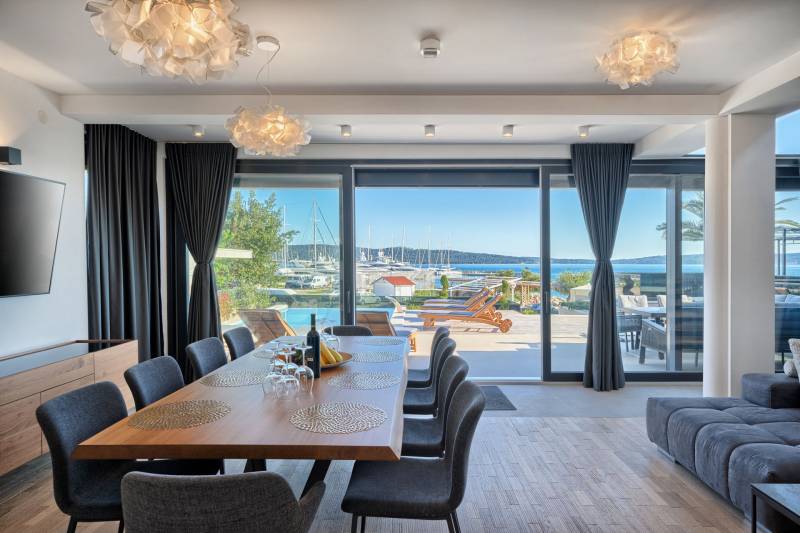 Luxusvilla Imperio mit Pool Split