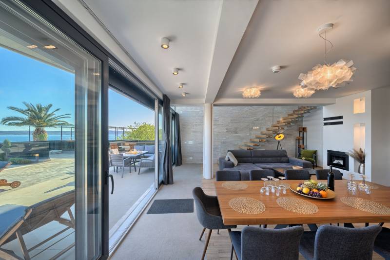 Luxusvilla Imperio mit Pool Split