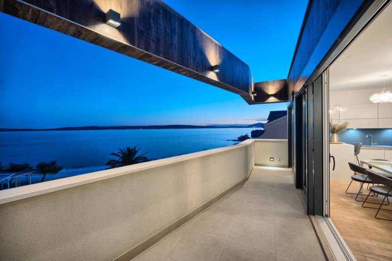 Luxusvilla Imperio mit Pool Split