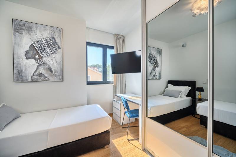 Luxusvilla Imperio mit Pool Split