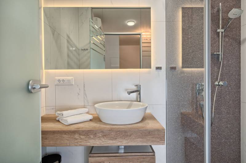 Luxusvilla Imperio mit Pool Split