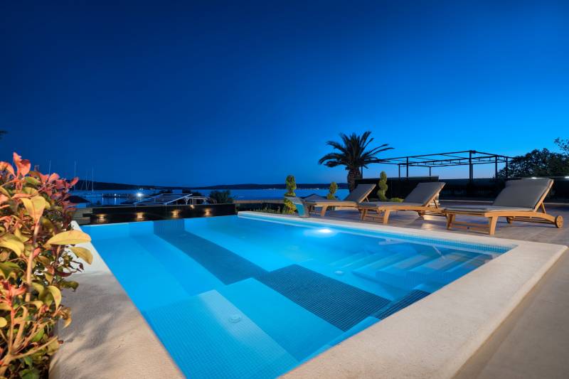 Luxusvilla Imperio mit Pool Split
