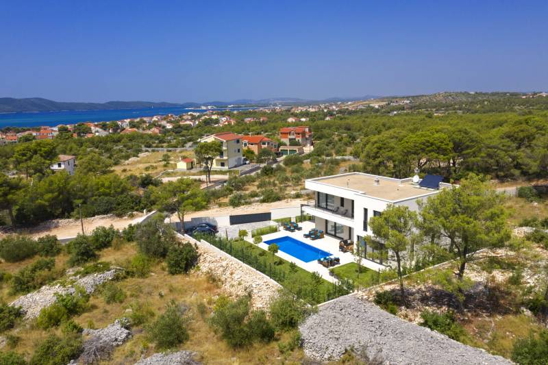 Luksuzna Vila Touch of Art s Bazenom Šibenik