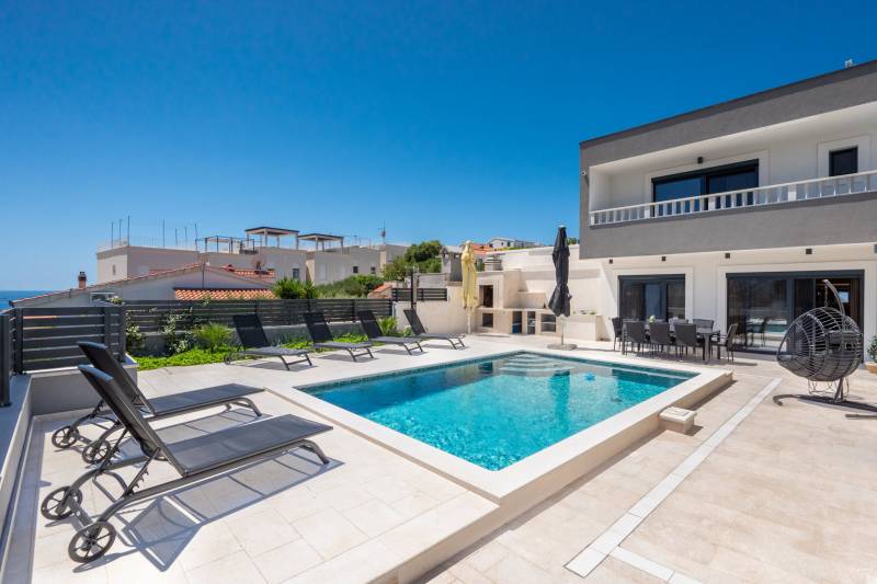 Luxury Villa Bonaza with Pool Trogir