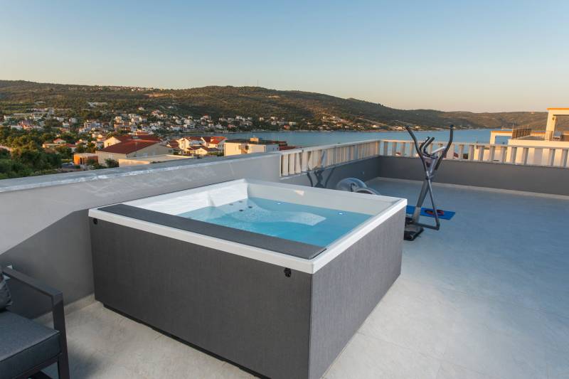 Luxury Villa Bonaza with Pool Trogir