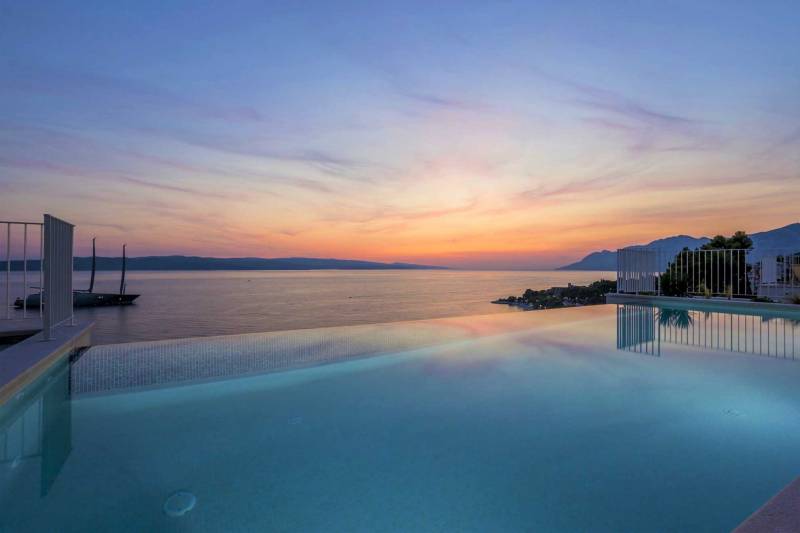 Luxusvilla Virgo mit Infinit Pool in Brela, Makarska Riviera